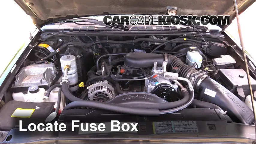 2002 Chevrolet S10 LS 4.3L V6 Crew Cab Pickup (4 Door) Fuse (Engine) Replace